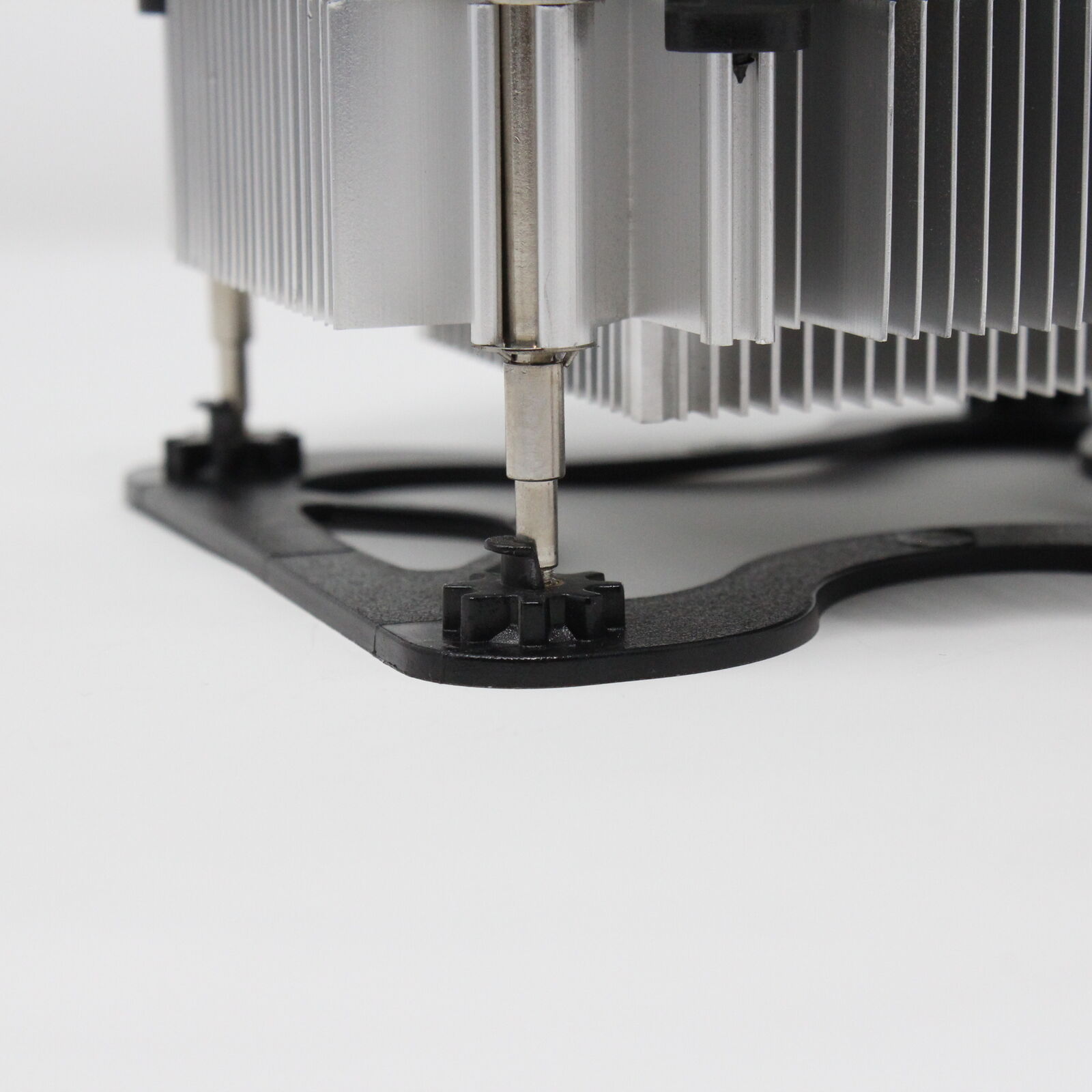 Genuine Lenovo Thinkserver TS130 Thinkstation E31 E20 Heatsink Fan 43N9700 New Openbox