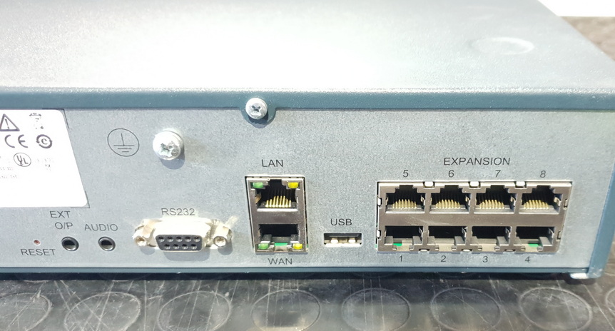 Avaya IP Office IP500 V2 Control Unit – 700476005 Used A