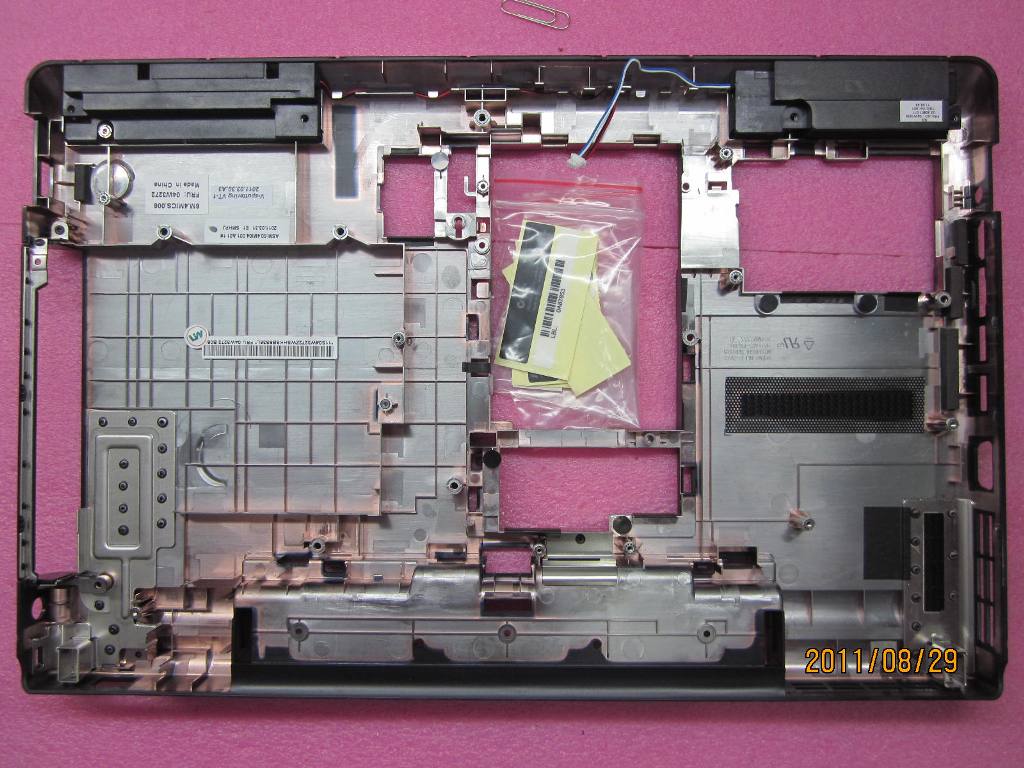 Lenovo Bottom Base Cover Case 0A87847 Used A