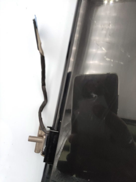 Dell Inspiron N5010 with LCD with  Lid , Bezel ,Webcam and Hinges Used A