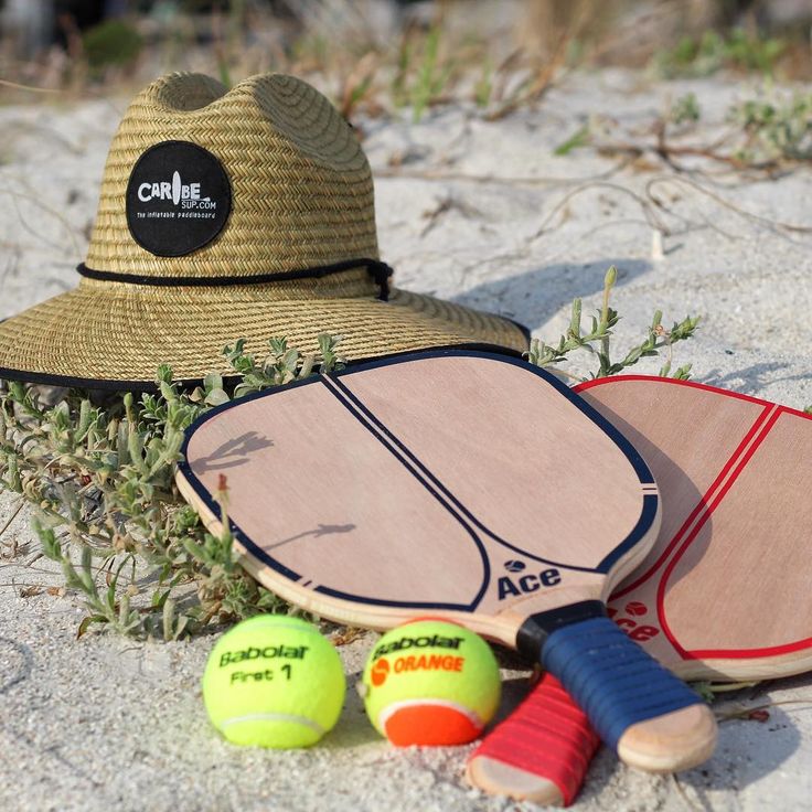 ACE sport Beach 2 Racks with 2 Balls