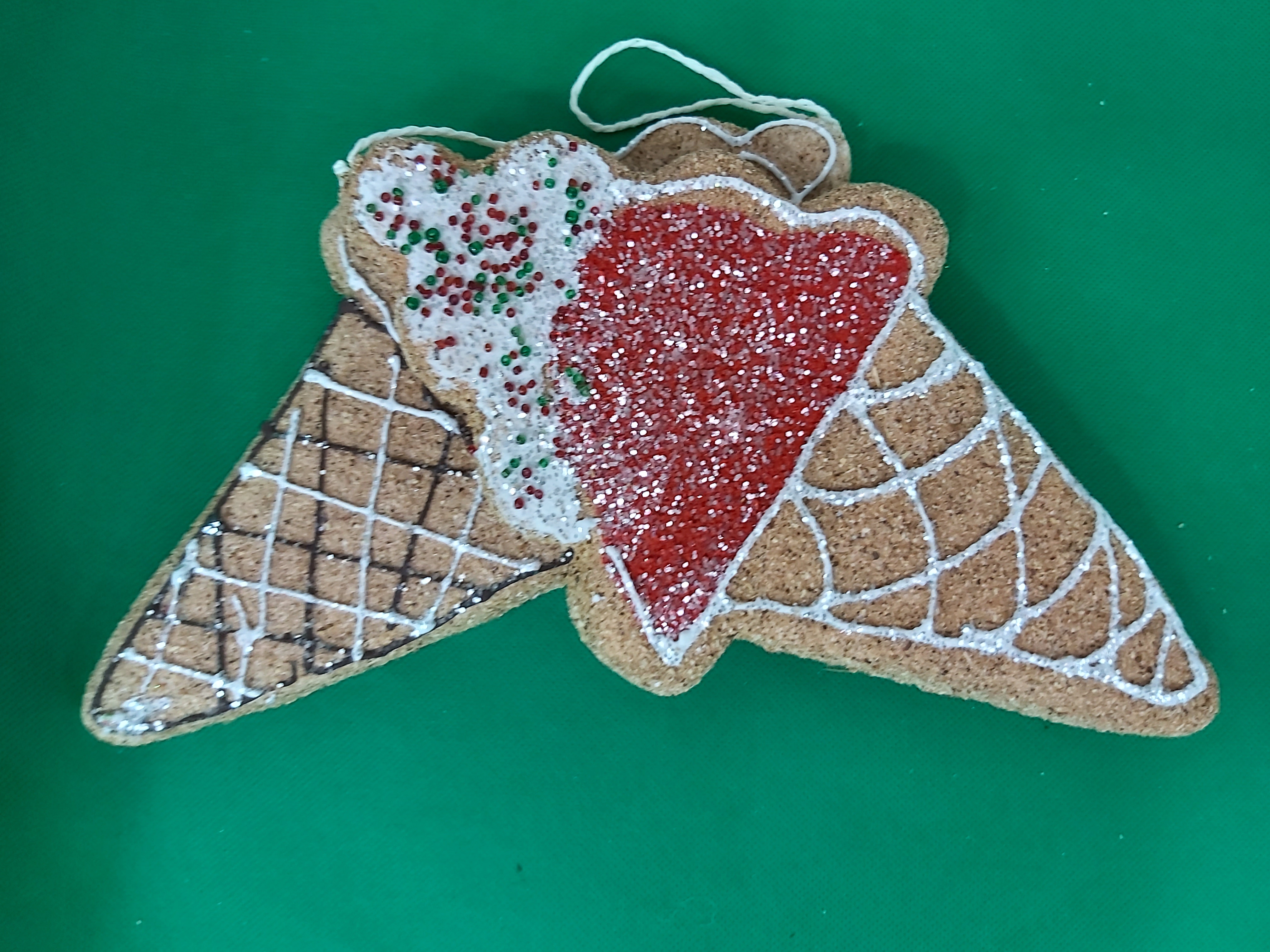 Christmas Ice Cream Cone Hanger