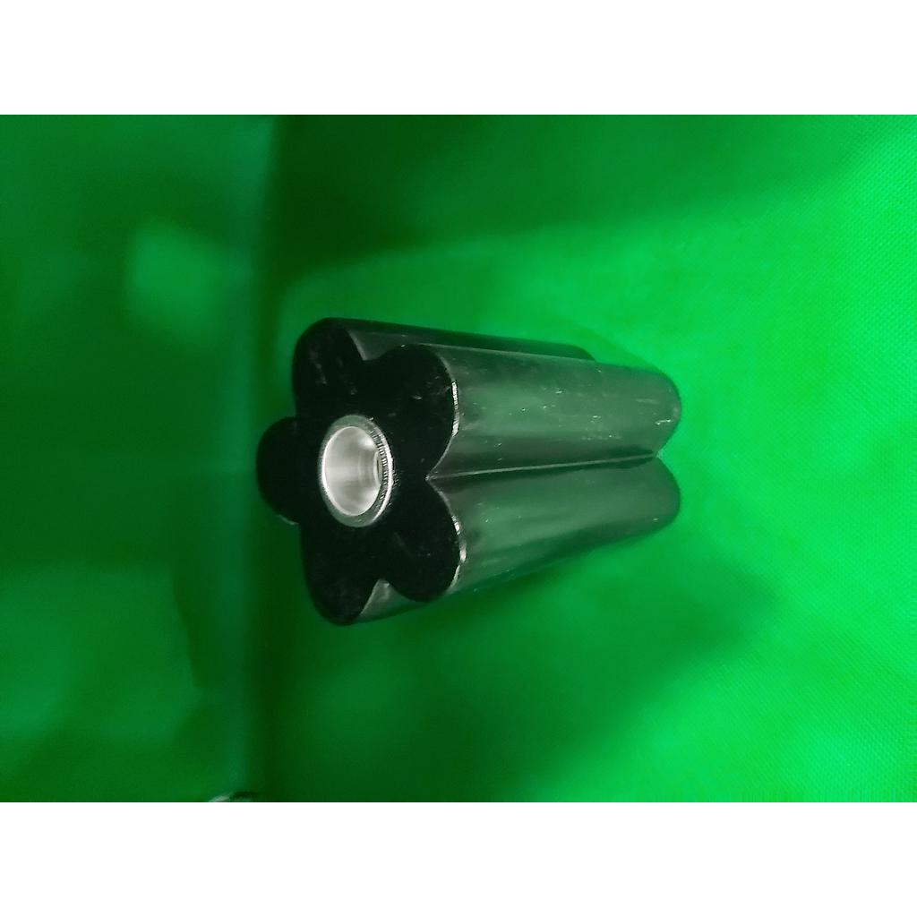 Ceramic Tall Candle Holder Black