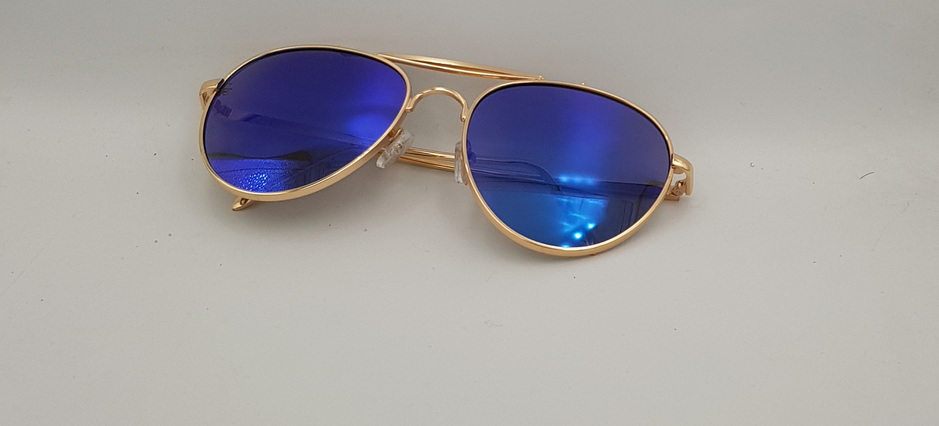 Lux Lenses UK SunGlasses Model GM110353 Green Gold Gold Aviator Metal