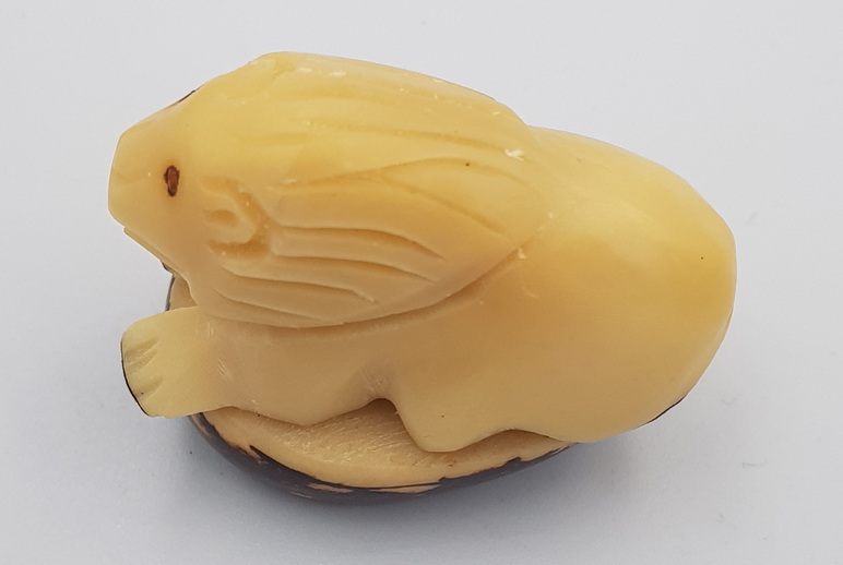 Articiones Lion Handmade Figurine  Tagua New 3cm 4cm 2.5cm