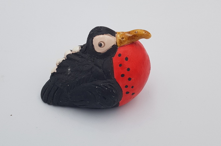 Articiones Frigatebird Handmade Figurine Ceramic New 5cm 7cm 4cm