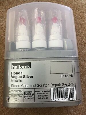 Halfords scratch chip repair for Honda Vogue Silver 396010